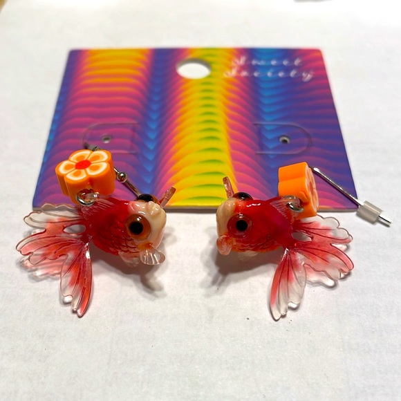 ⚜️Sweet Society Orange Gold Fish Earrings! NWT! - Picture 6 of 8